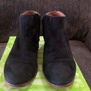 Flat low heel booties